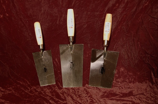 square tip trowels